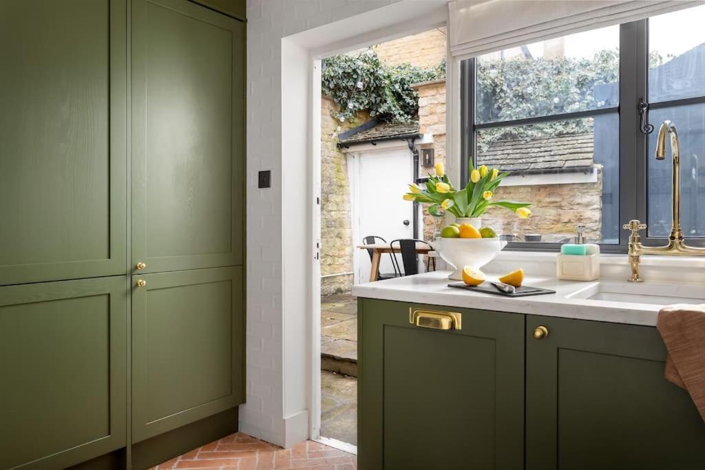 Whitsun Cottage Stow-on-the-Wold Bagian luar foto